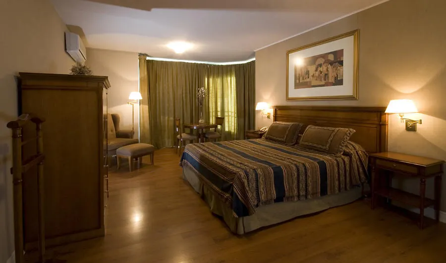 Millennium Condominio Suites Mendoza Aparthotel